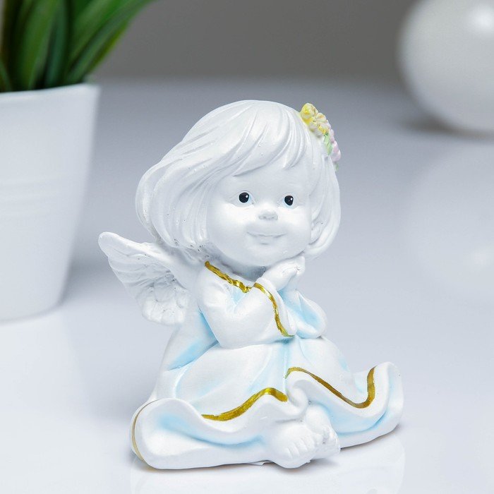 Фигура декоративная Ангел с двумя цветочками в волосах - купить с доставкой