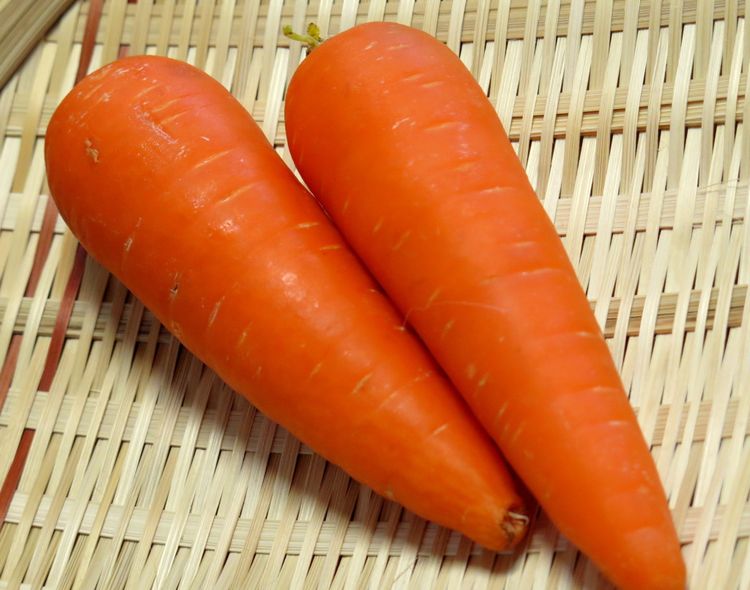 Морковь Аленка+Любимая