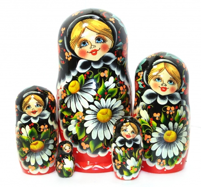 Матрешка Ромашки черные, 17см
