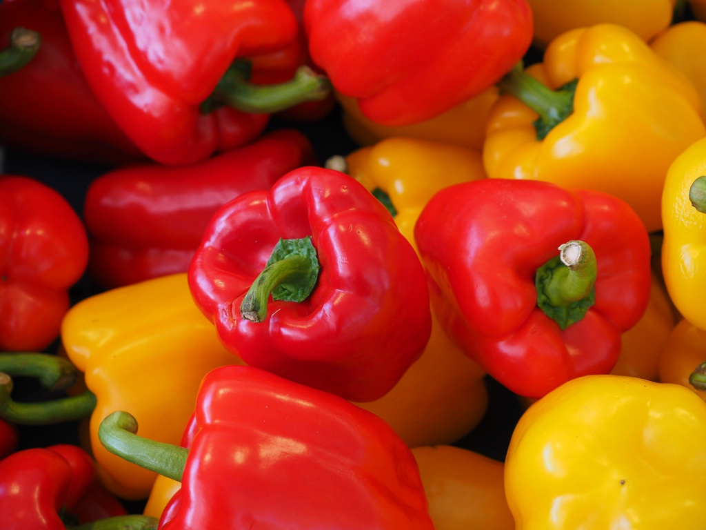 sweet-peppers-499068_1920.jpg